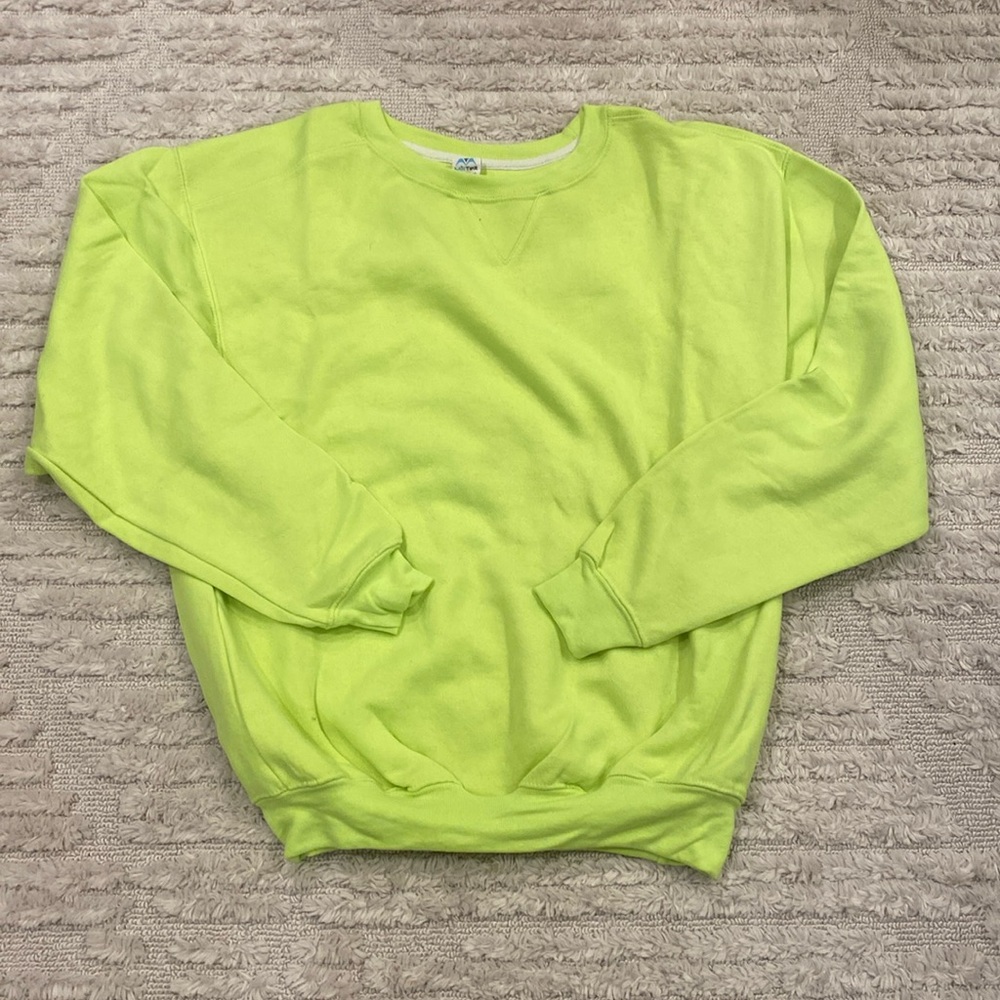 Lime green pull on sweater Sz M